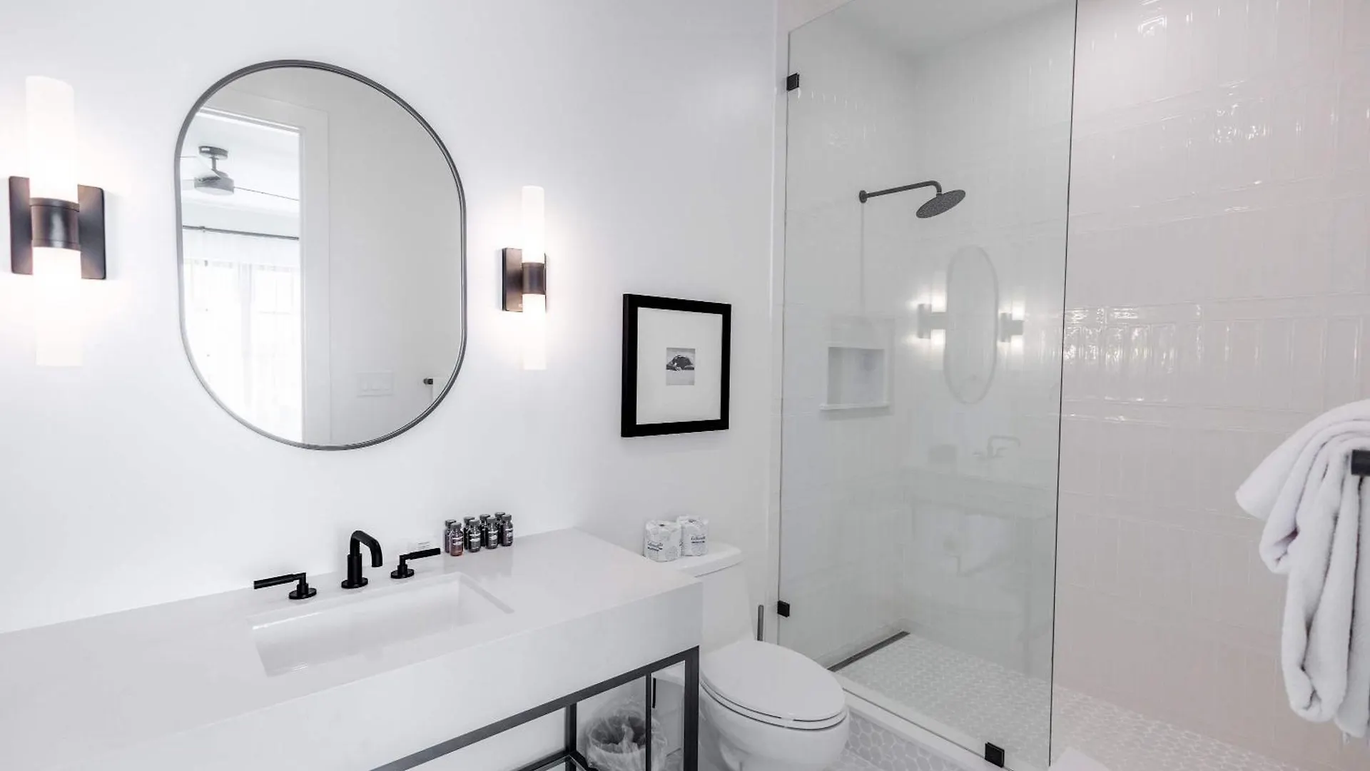 Brand New Catchlight House With Private Pool Villa Key West